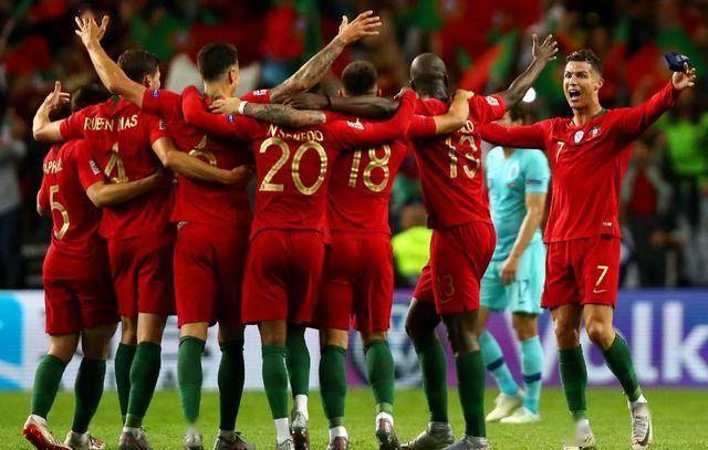 阿贾克斯逆转领先,晋级欧国联杯半决赛(阿贾克斯逆转领先,晋级欧国联杯半决赛了吗) 阿贾克斯逆转领先,晋级欧国联杯半决赛(阿贾克斯逆转领先,晋级欧国联杯半决赛了吗)