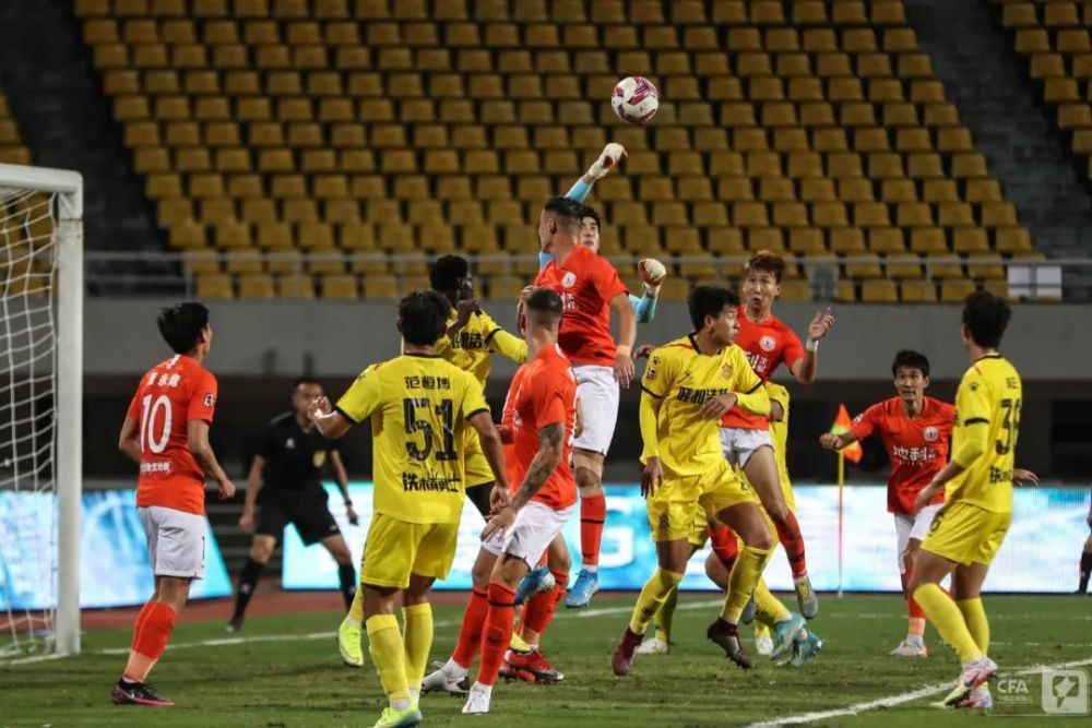 星空体育教练-广西男篮击败河北队，赢得赛季首胜(广西男篮击败河北队,赢得赛季首胜的是谁)