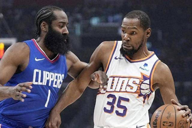 星空体育官网-太阳队客场奏凯，逆袭战胜马刺队