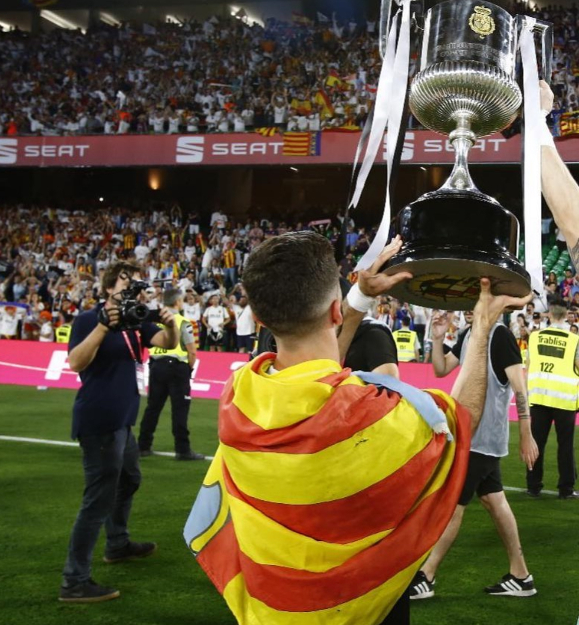 塞内加尔女足发挥出色,夺得冠军 塞内加尔女足发挥出色,夺得冠军