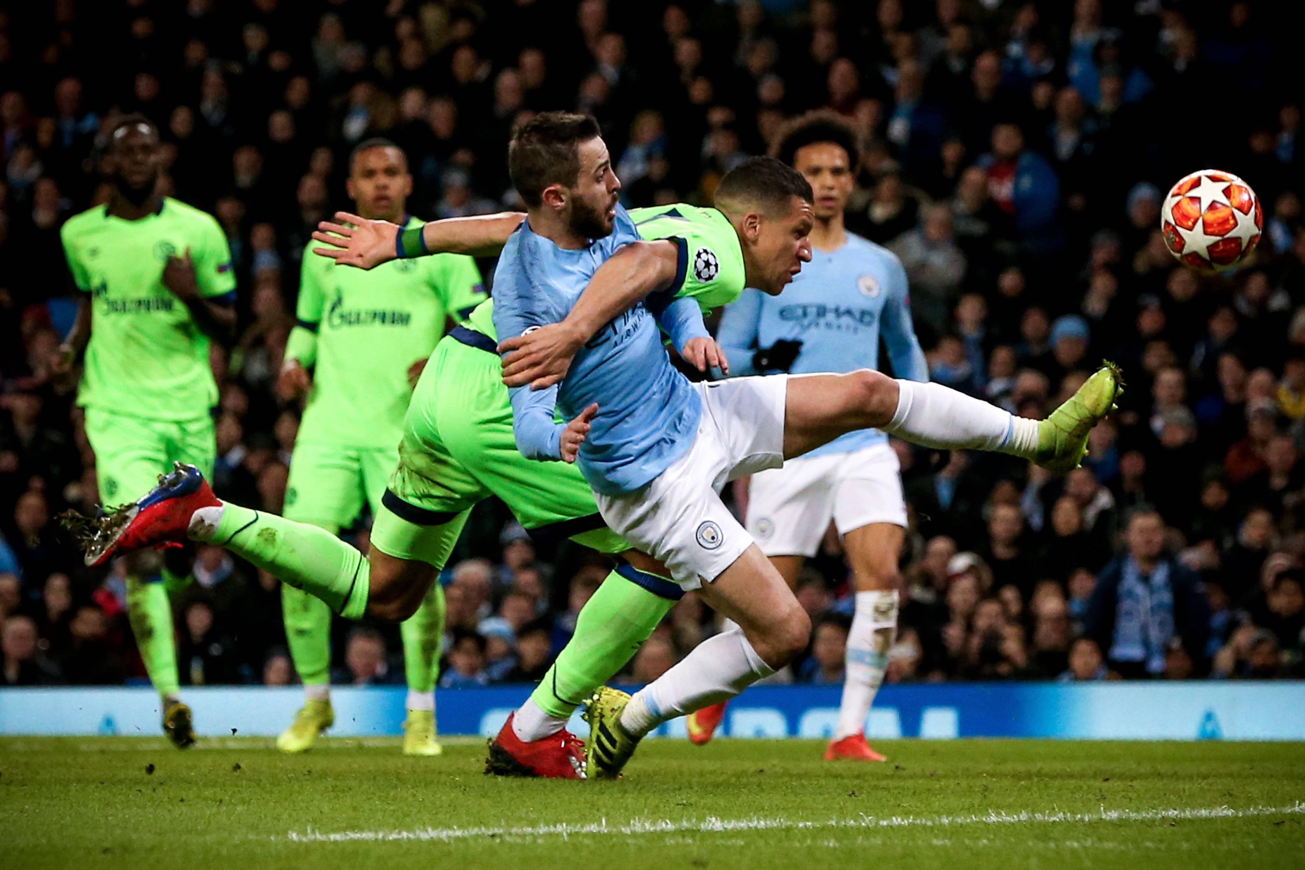 关于曼城主场大捷,横扫对手晋级赛场的信息 关于曼城主场大捷,横扫对手晋级赛场的信息