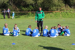 星空体育app下载-河床主帅强调团队配合，迎战欧洲劲旅