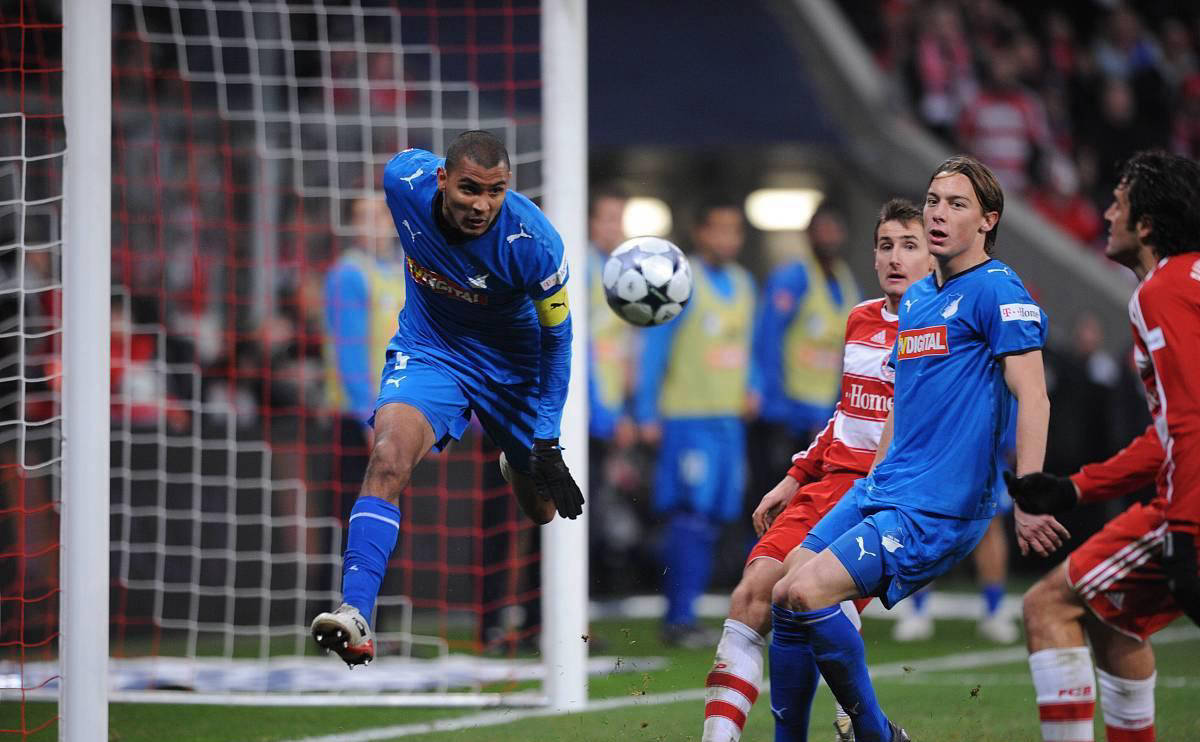 狼堡客场不敌霍芬海姆,遭遇失利 狼堡客场不敌霍芬海姆,遭遇失利