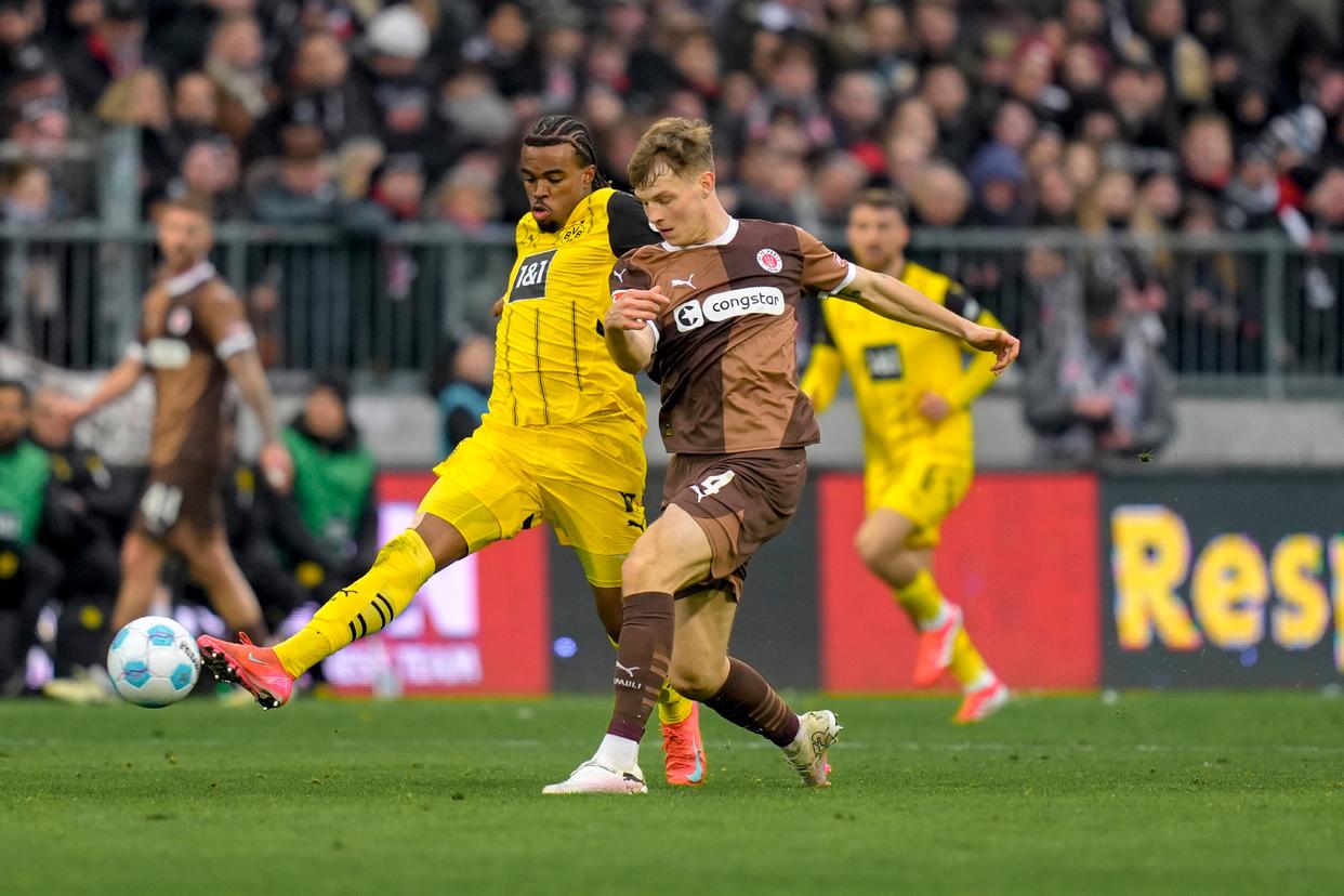 多特蒙德主场大胜阿森纳,士气高涨 多特蒙德主场大胜阿森纳,士气高涨