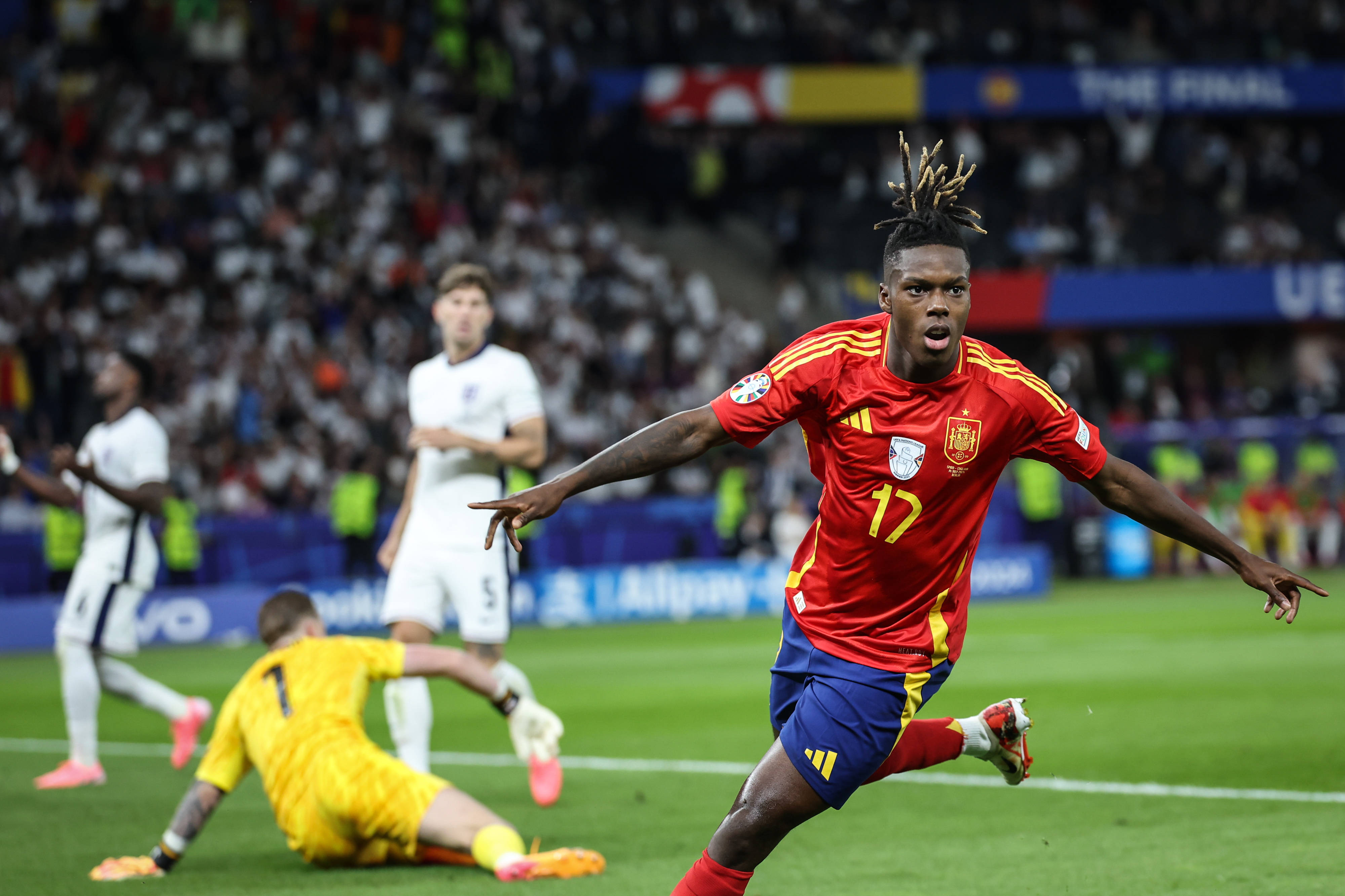 星空体育培训-英格兰国家队在欧国联中夺冠