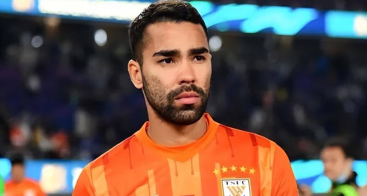 星空体育课程-巴勒莫惜败主场，球队连战失利堪忧