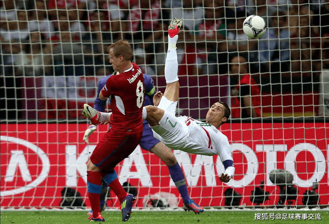 星空体育登录入口-包含阿贾克斯逆袭马德里晋级欧国联资格决赛的词条