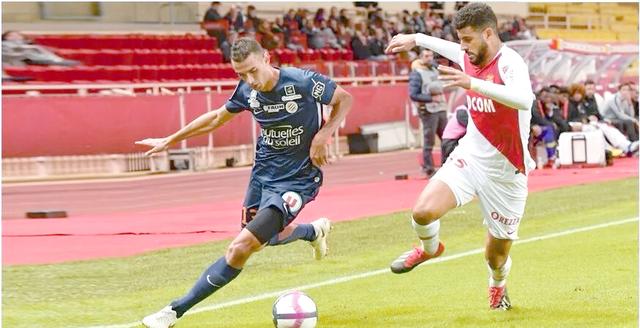 里尔客场逆转蒙彼利埃,取得胜利 里尔客场逆转蒙彼利埃,取得胜利