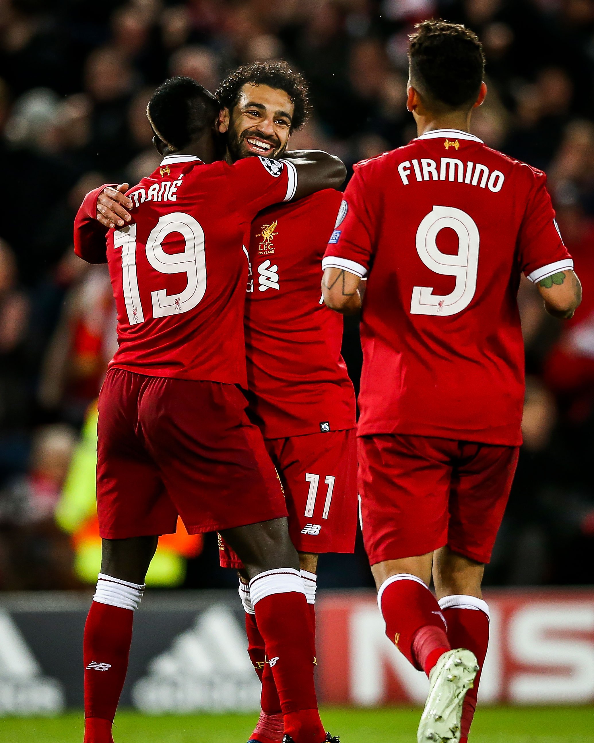 星空体育网站-包含欧洲足坛顶尖球队交战，技战术碰撞擦出火花的词条