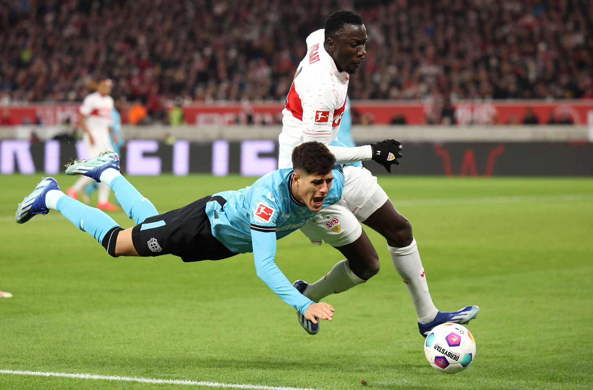 关于斯图加特出战奥格斯堡,胜负难料的信息 关于斯图加特出战奥格斯堡,胜负难料的信息