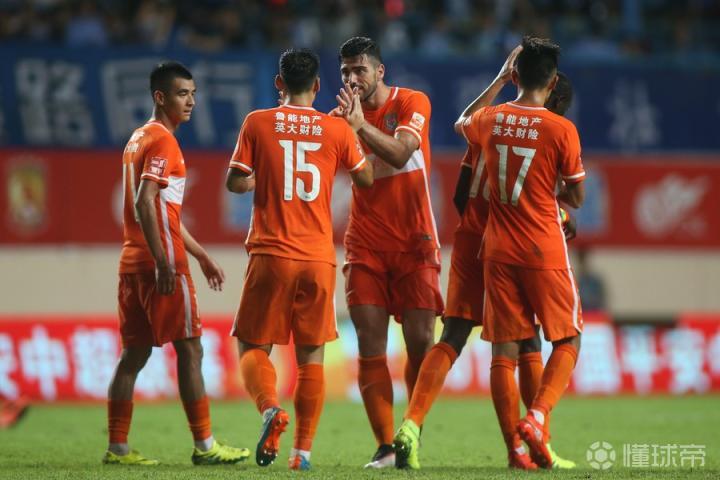 星空体育竞技-鲁能客场不敌富力，遭遇失利