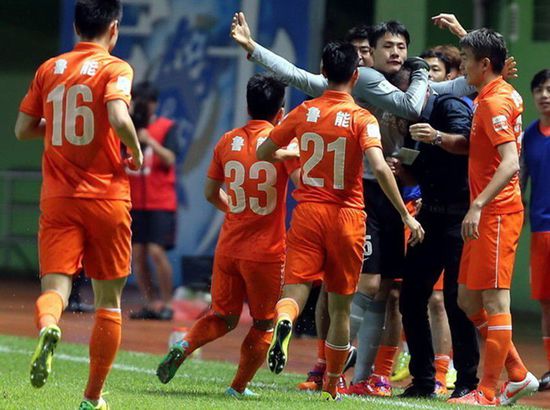 鲁能客场不敌富力,遭遇失利 鲁能客场不敌富力,遭遇失利